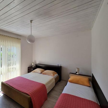 Guest House Barba Bibinje Eksteriør billede