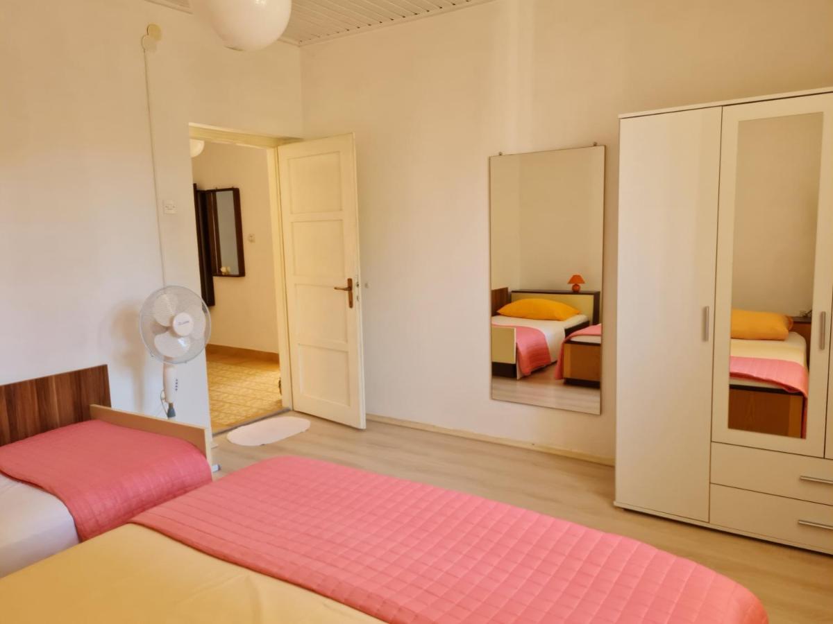 Guest House Barba Bibinje Eksteriør billede